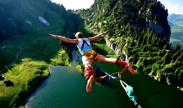 bungee jumping new zealand